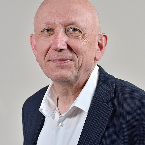 Dr. Holger Backhaus-Maul Dr. Holger Backhaus-Maul