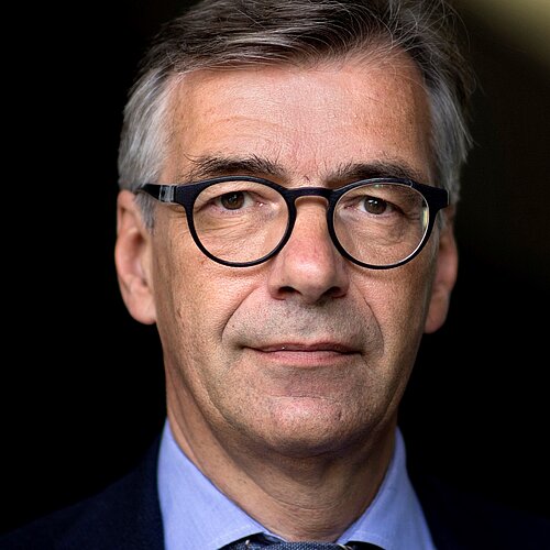 Prof. Dr. Christopher Daase Prof. Dr. Christopher Daase