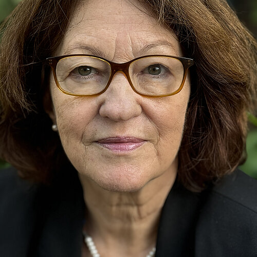 Prof. Dr. Stefanie Schüler-Springorum Prof. Dr. Stefanie Schüler-Springorum