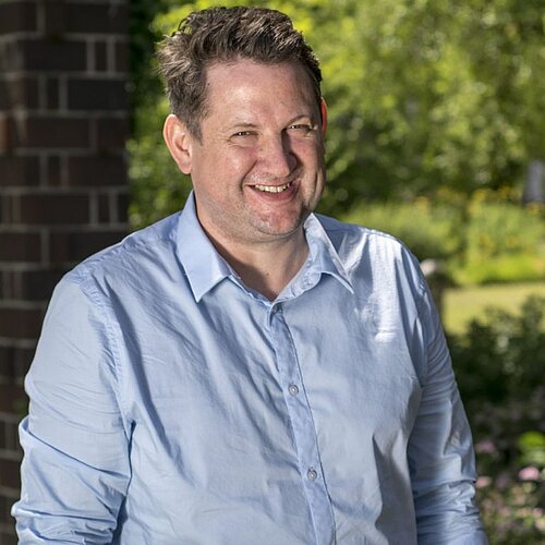 Dr. Alexander Yendell Profile photo of Dr. Alexander Yendell