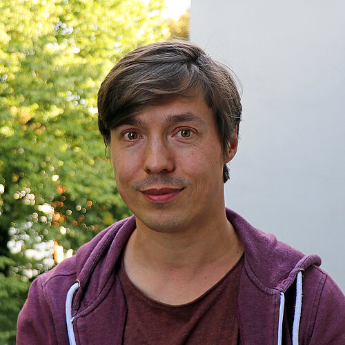 Dr. Gregor Wiedemann Profile photo of Dr. Gregor Wiedemann